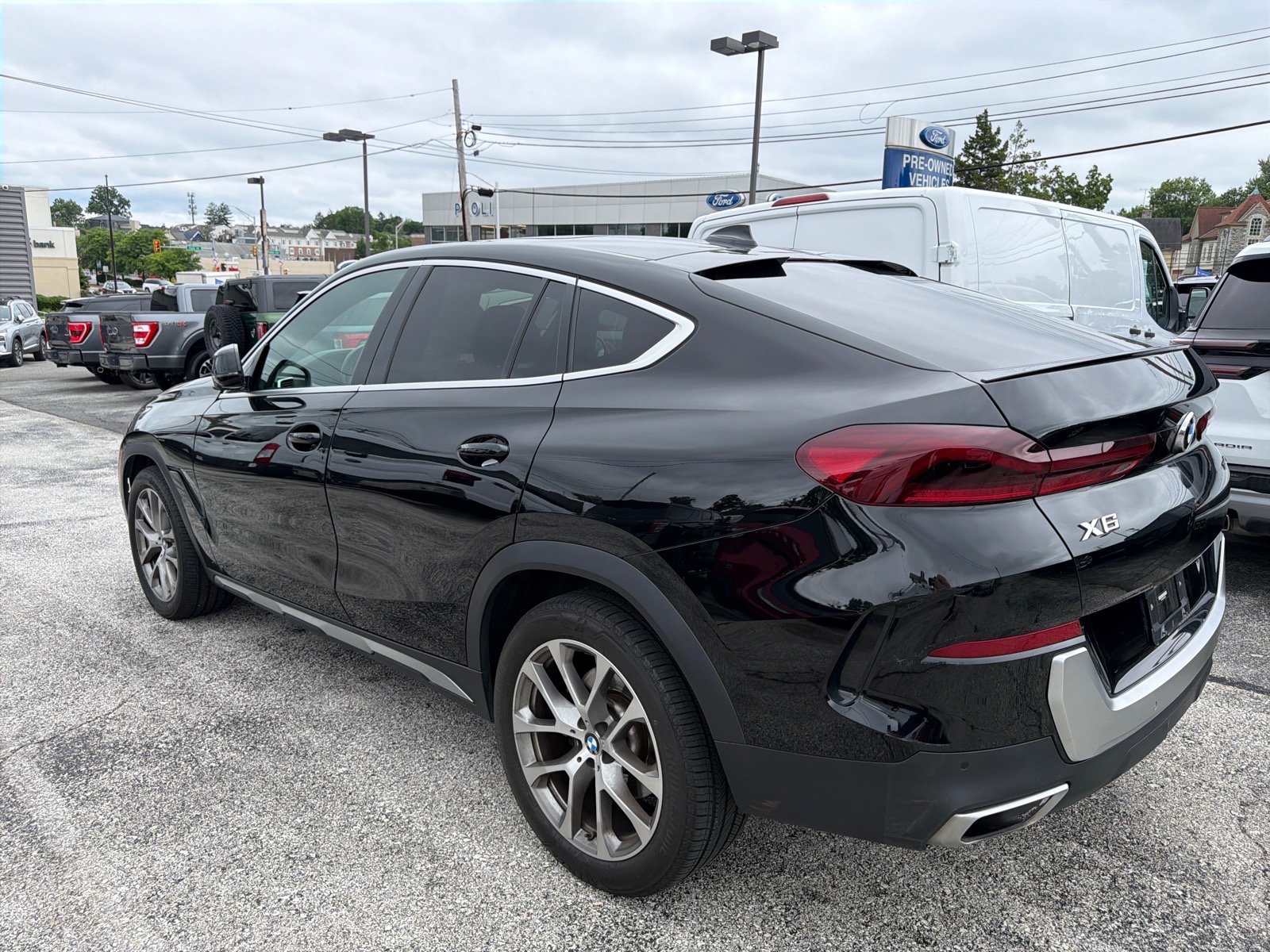 Used 2022 BMW X6 xDrive40i AWD/4WD image 8