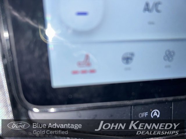 Certified 2023 Ford Expedition Limited image 28