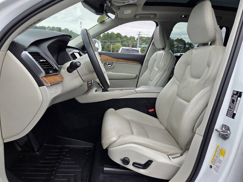 Used 2020 Volvo XC90 T6 Inscription AWD/4WD image 9