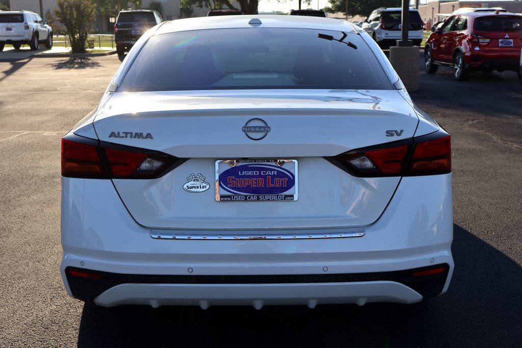 Used 2023 Nissan Altima 2.5 SV FWD image 12
