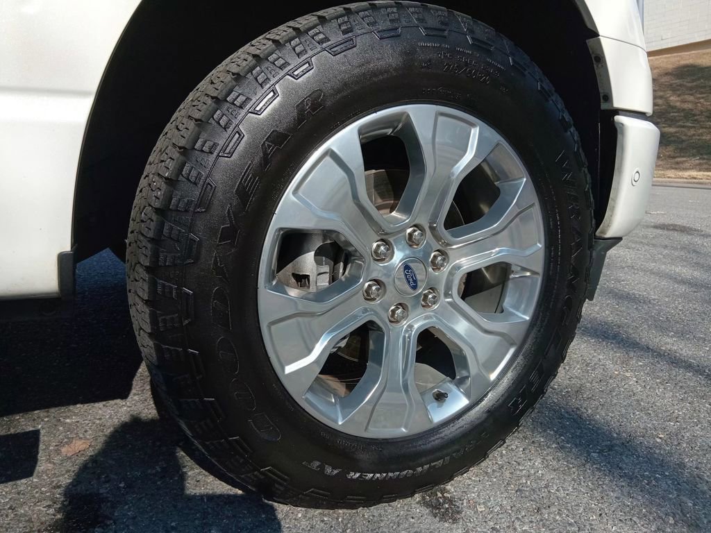 Certified 2021 Ford F150 Platinum w/ Equipment Group 701A High image 12