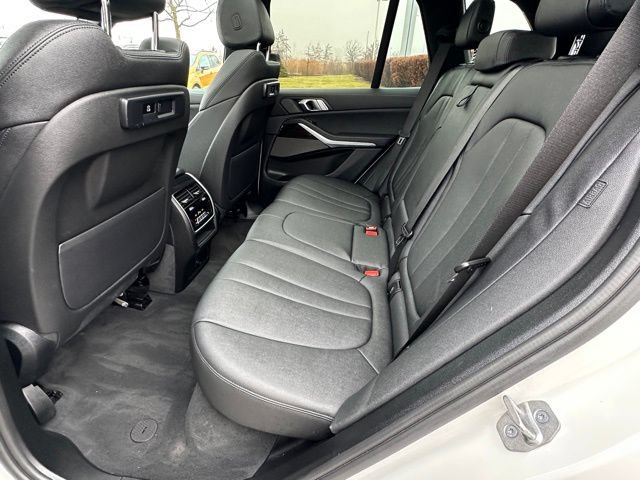 Used 2021 BMW X5 xDrive45e w/ Premium Package AWD/4WD image 15