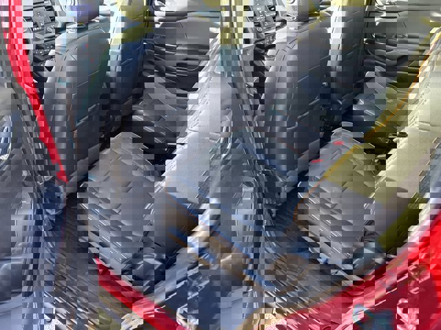 Used 2023 GMC Acadia AT4 w/ Technology Package image 16