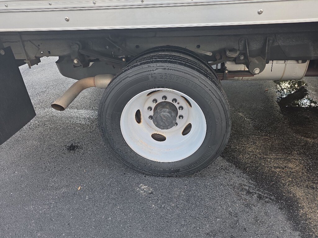Certified 2022 Ford F550 Luxury RWD image 19