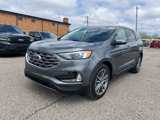 Certified 2022 Ford Edge Titanium w/ Class II Trailer Tow Package AWD/4WD image 6