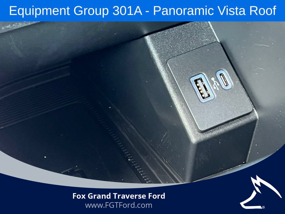 Certified 2024 Ford Edge Titanium AWD/4WD image 25