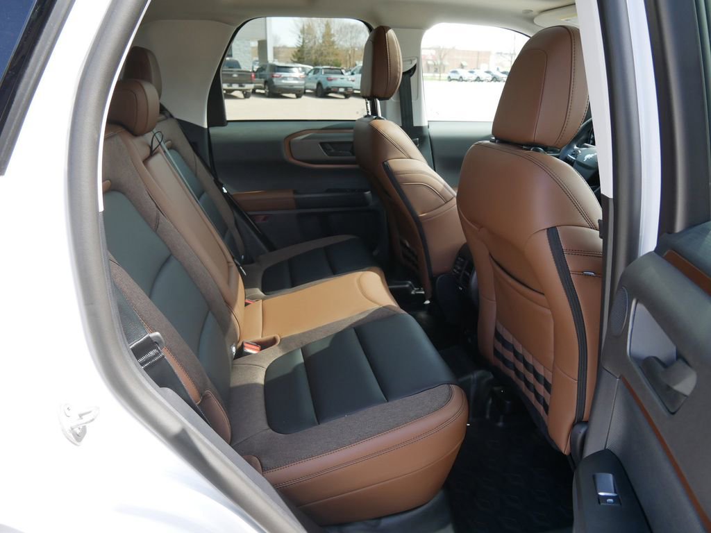 Certified 2025 Ford Bronco Sport Outer Banks w/ Sasquatch Outer Banks Package AWD/4WD image 13