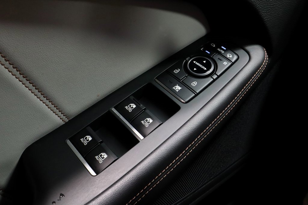 Used 2019 Genesis G80 3.3T Sport image 28