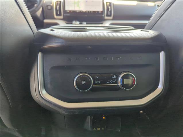 Certified 2025 Ford Expedition Active image 19