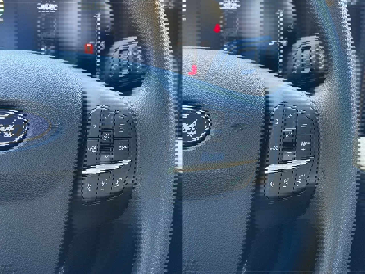 Certified 2025 Ford Maverick XLT image 13