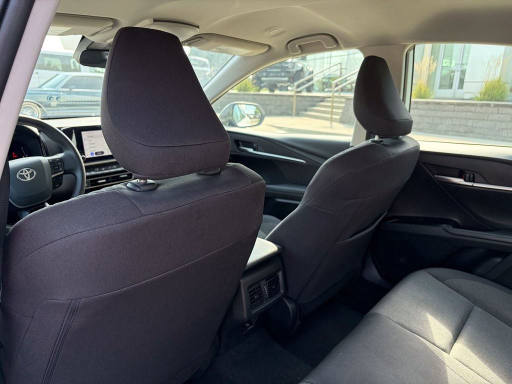 Used 2025 Toyota Camry LE FWD image 14