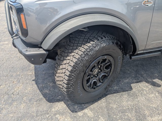 Certified 2024 Ford Bronco Wildtrak AWD/4WD image 6