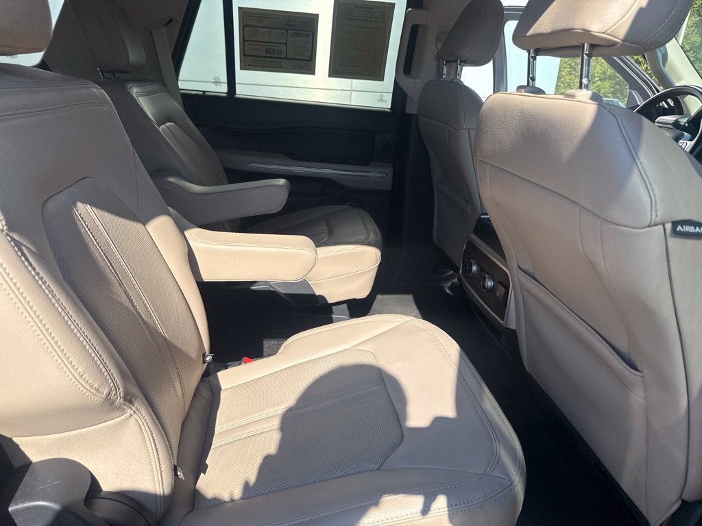 Certified 2022 Ford Expedition Limited RWD image 29