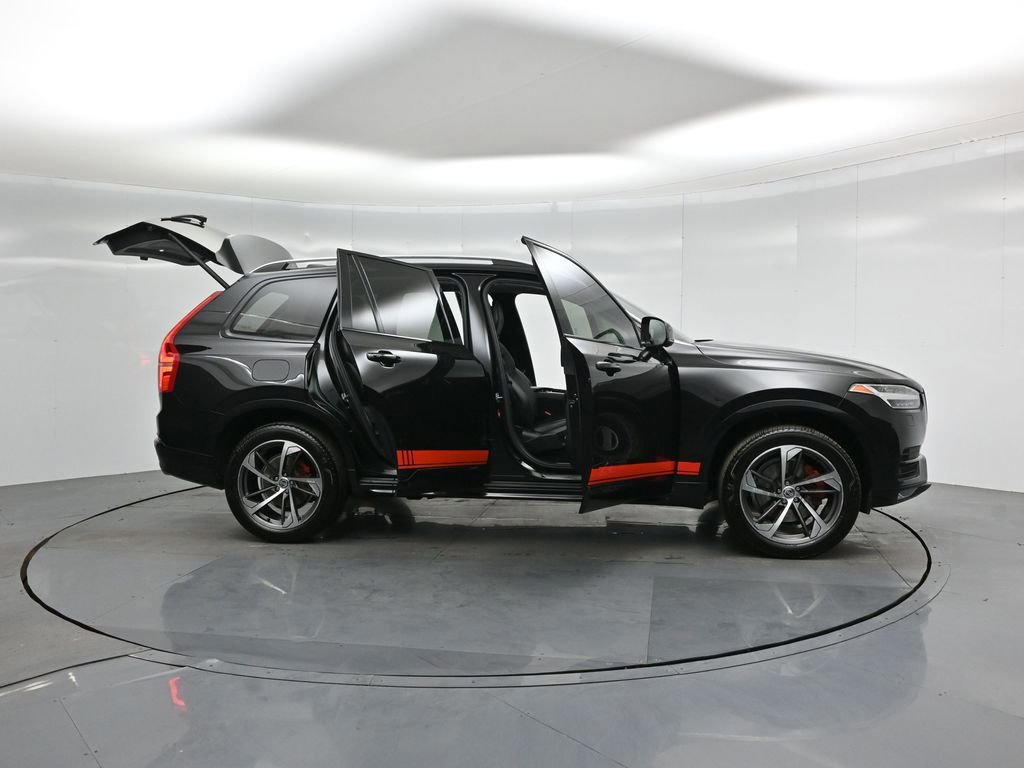 Used 2017 Volvo XC90 T5 Momentum w/ Vision Package image 53