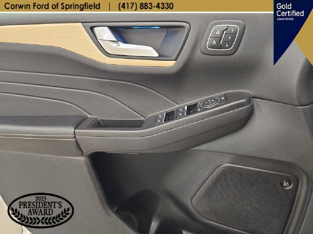 Certified 2022 Ford Escape Titanium w/ Titanium Elite Package AWD/4WD image 36