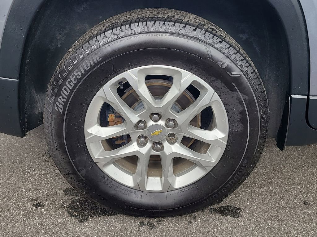 Used 2019 Chevrolet Traverse LT FWD image 5