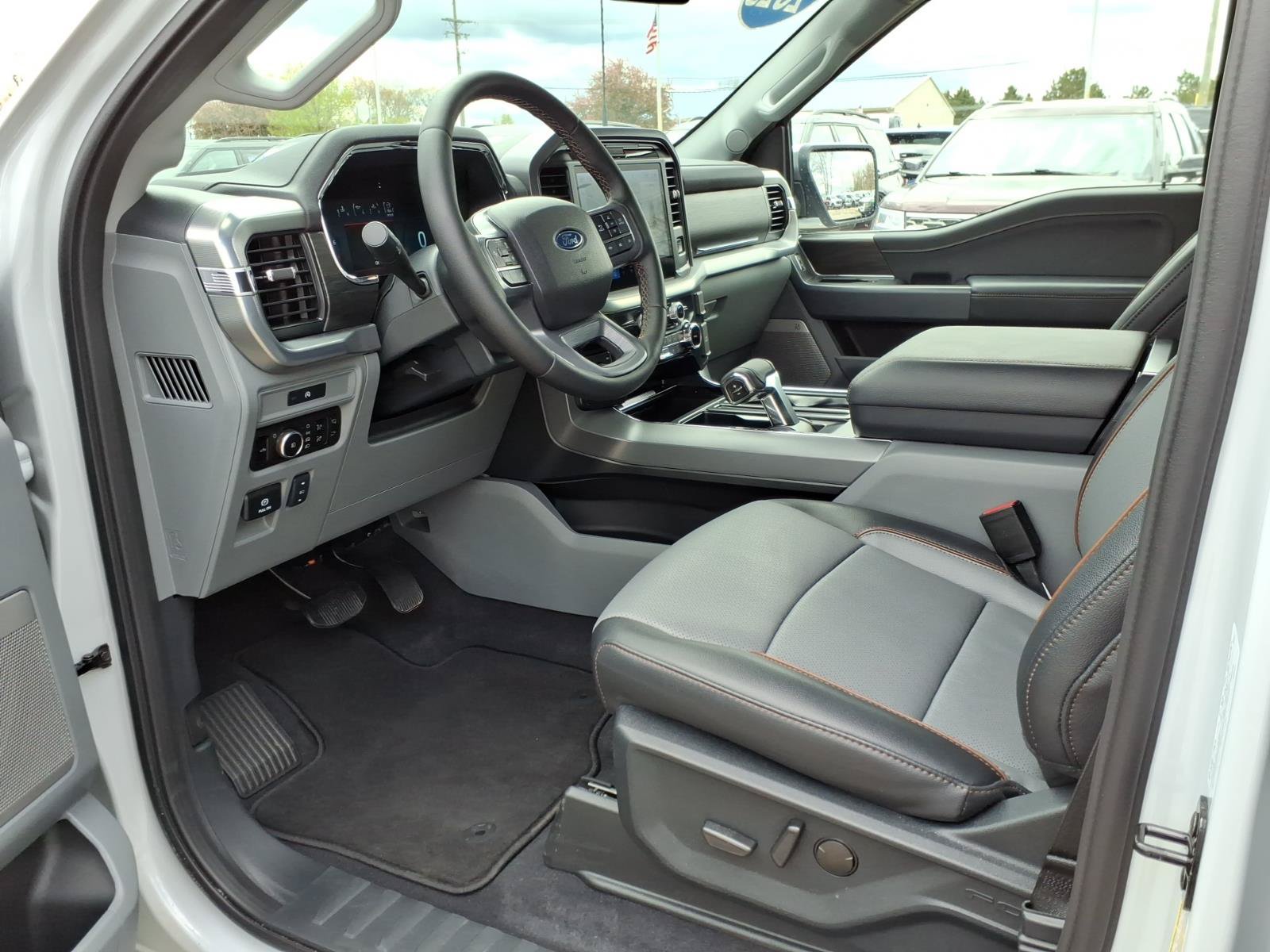 Certified 2025 Ford F150 Lariat w/ Equipment Group 501A Mid AWD/4WD image 11