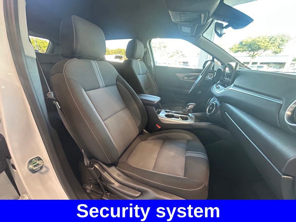 Used 2025 Chevrolet Blazer LT image 26