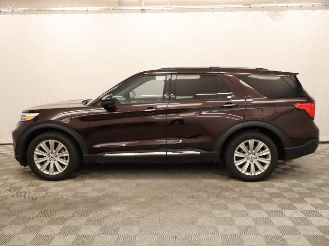 Certified 2022 Ford Explorer Limited w/ Limited Technology Package RWD image 9
