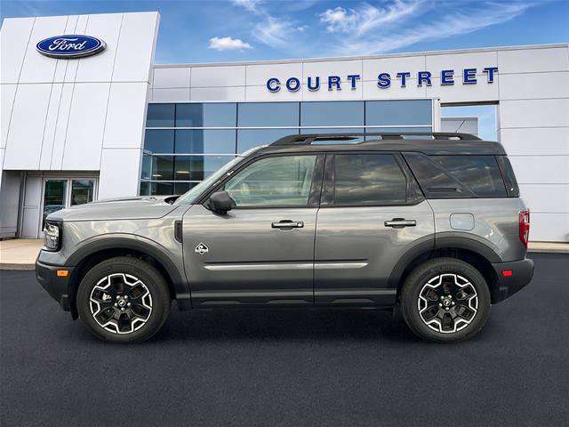 Certified 2025 Ford Bronco Sport Outer Banks w/ Outer Banks Tech Package+ AWD/4WD image 8