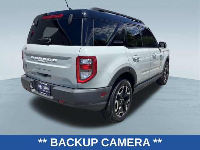 Certified 2023 Ford Bronco Sport Outer Banks w/ Tech Package AWD/4WD image 3