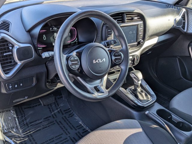 Used 2024 Kia Soul LX w/ Option Group 015 FWD image 12