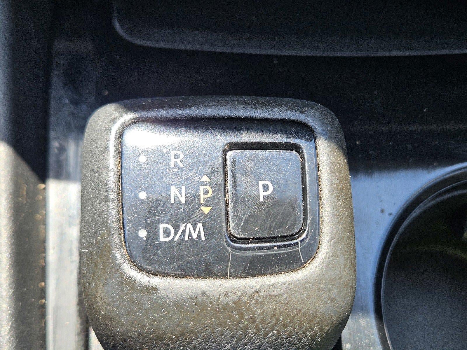 Used 2023 Nissan Rogue SV FWD image 18