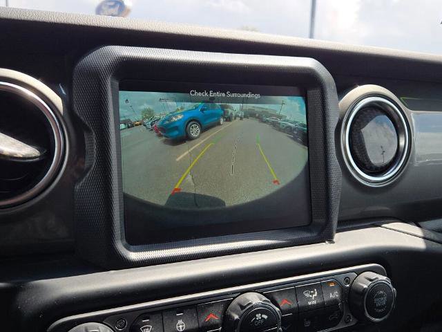 Used 2021 Jeep Wrangler Unlimited Sahara w/ Uconnect 4C Nav & Sound Group image 27