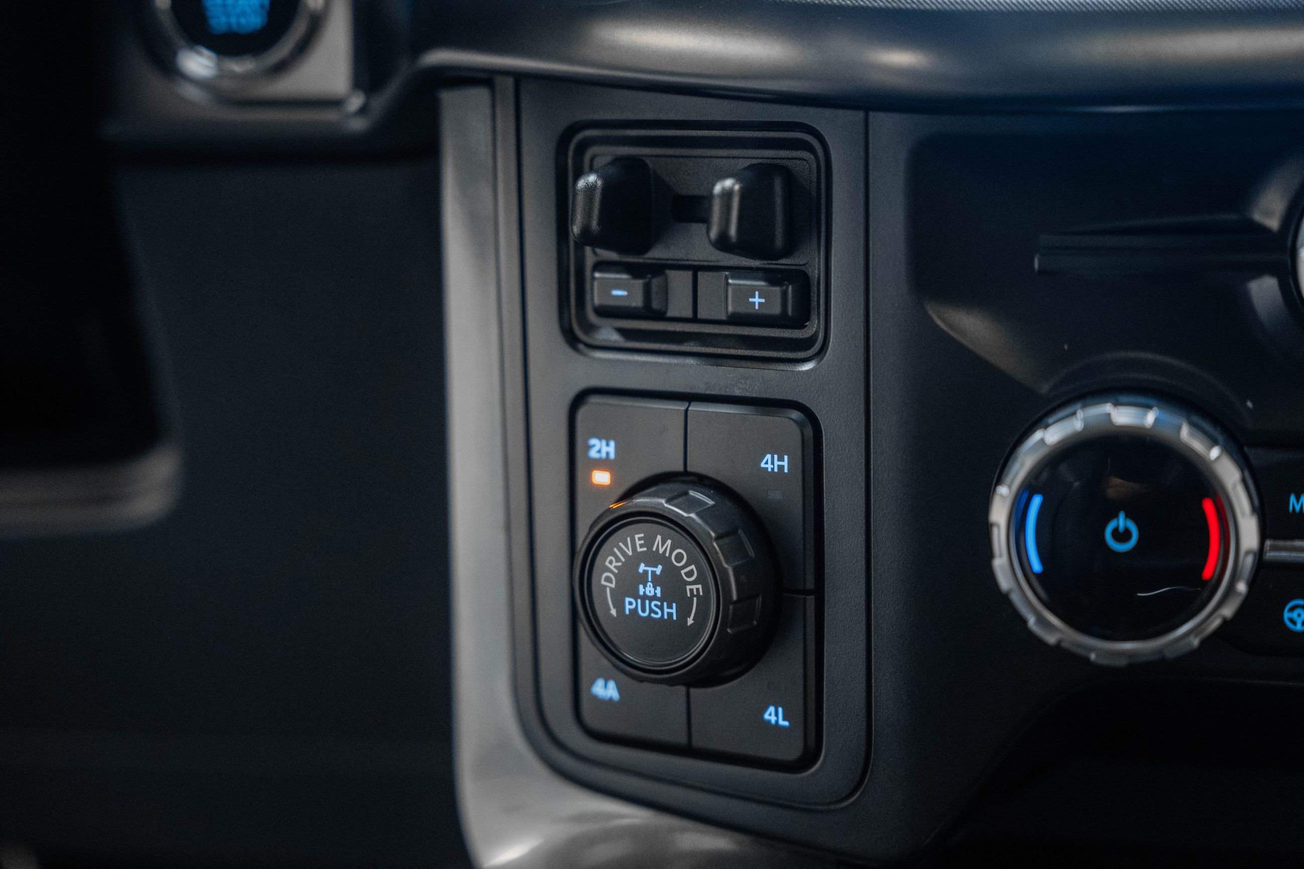 Certified 2023 Ford F150 Tremor w/ Equipment Group 402A High image 30