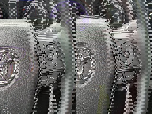 Used 2023 Toyota Camry SE image 18