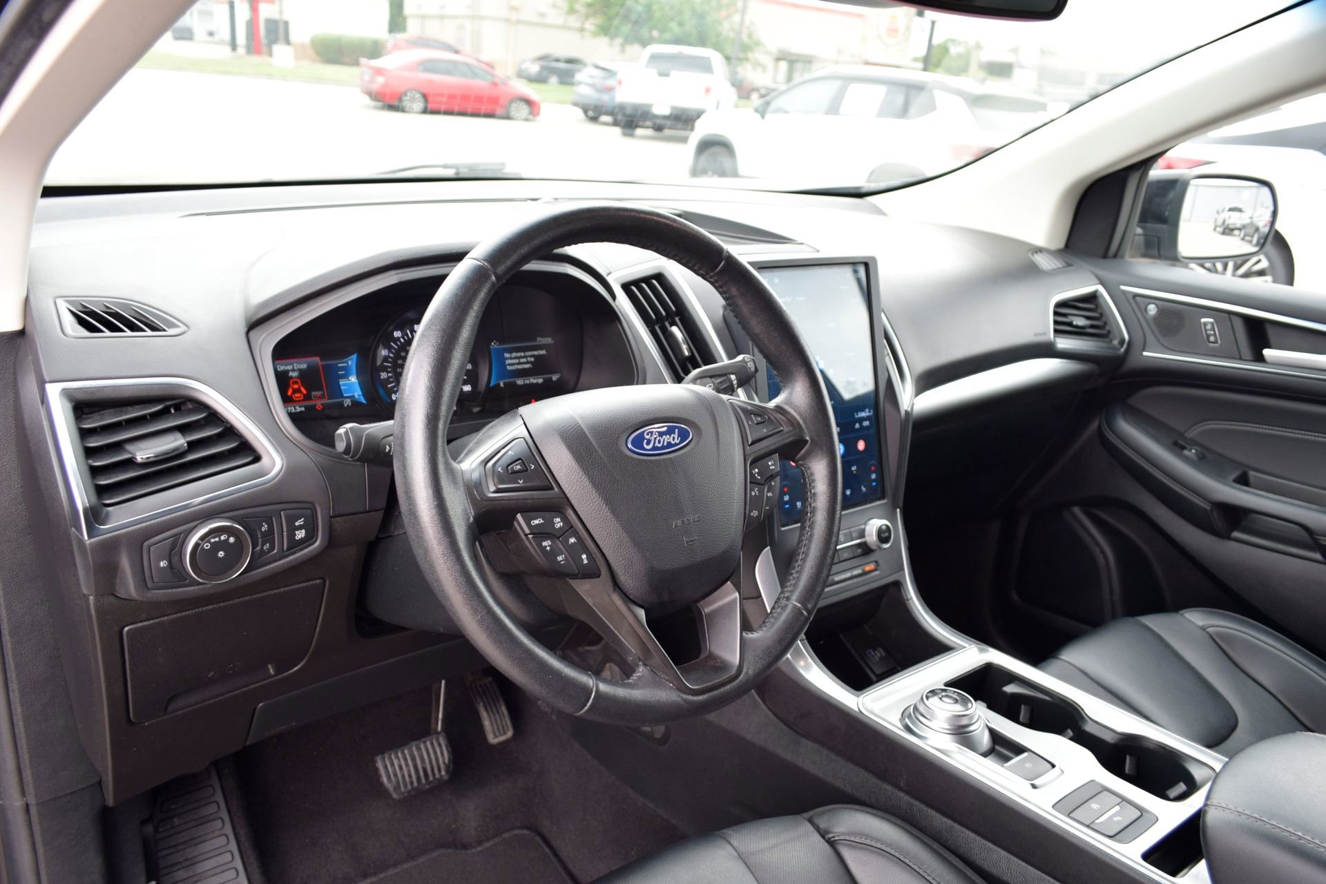 Certified 2022 Ford Edge Titanium w/ Equipment Group 301A AWD/4WD image 17