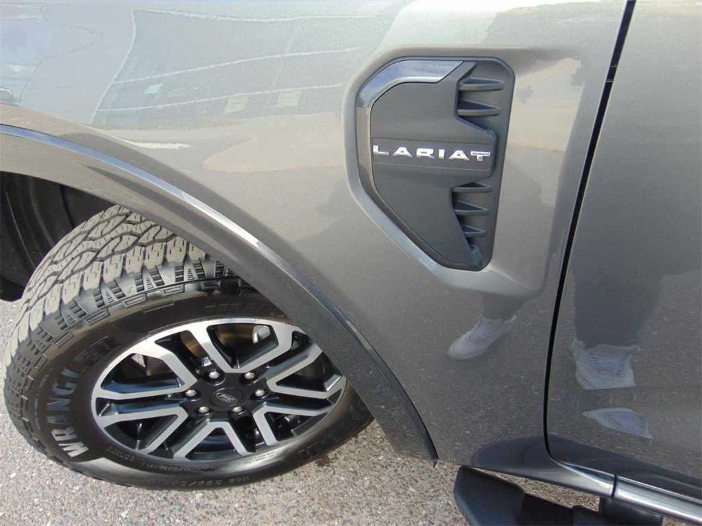 Certified 2024 Ford Ranger Lariat w/ Trailer Tow Package image 3