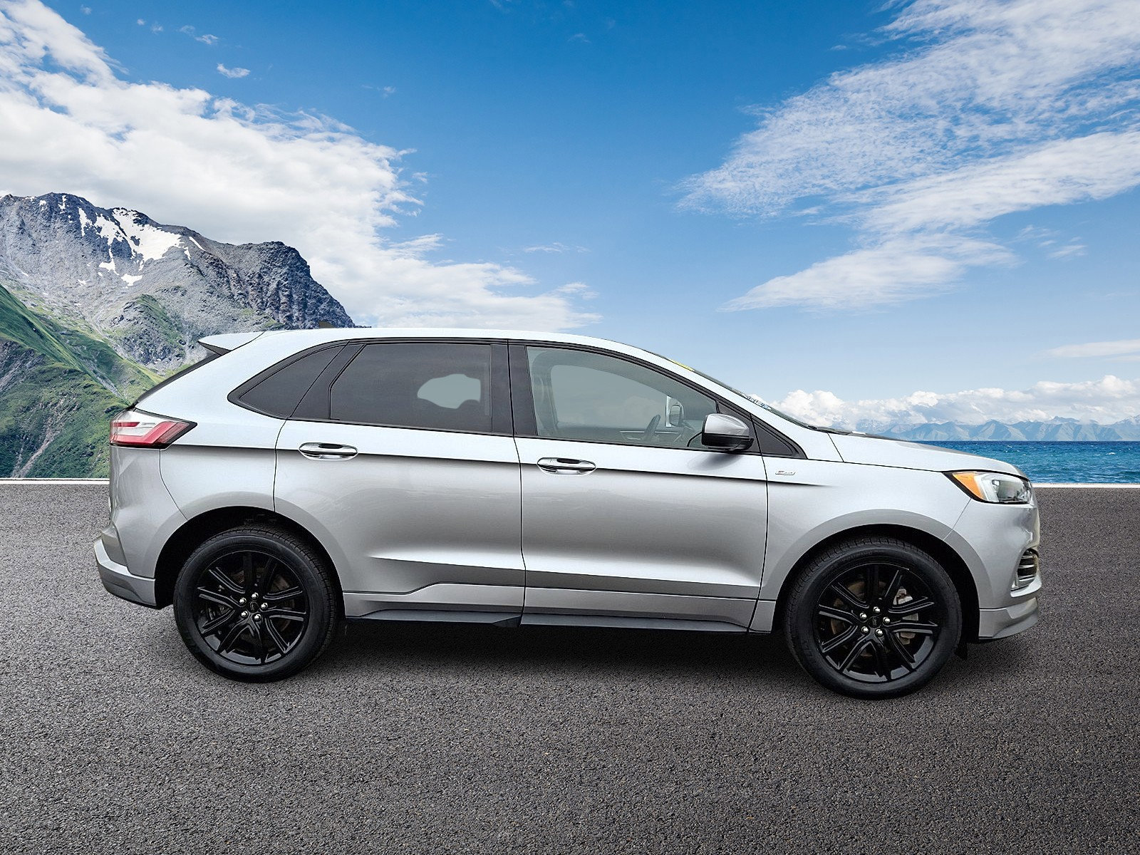 Certified 2022 Ford Edge ST-Line image 5