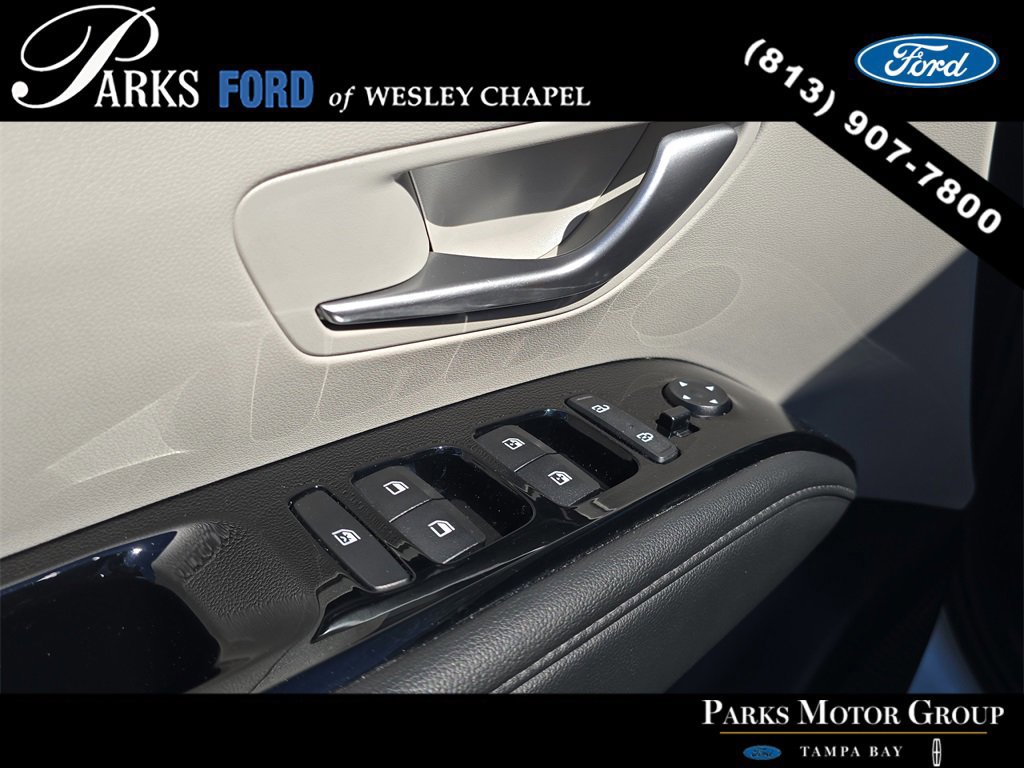 Used 2022 Hyundai Tucson Limited image 17