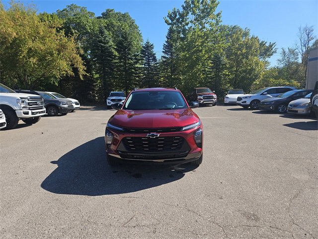 Used 2024 Chevrolet Trax ACTIV w/ Driver Confidence Package image 13