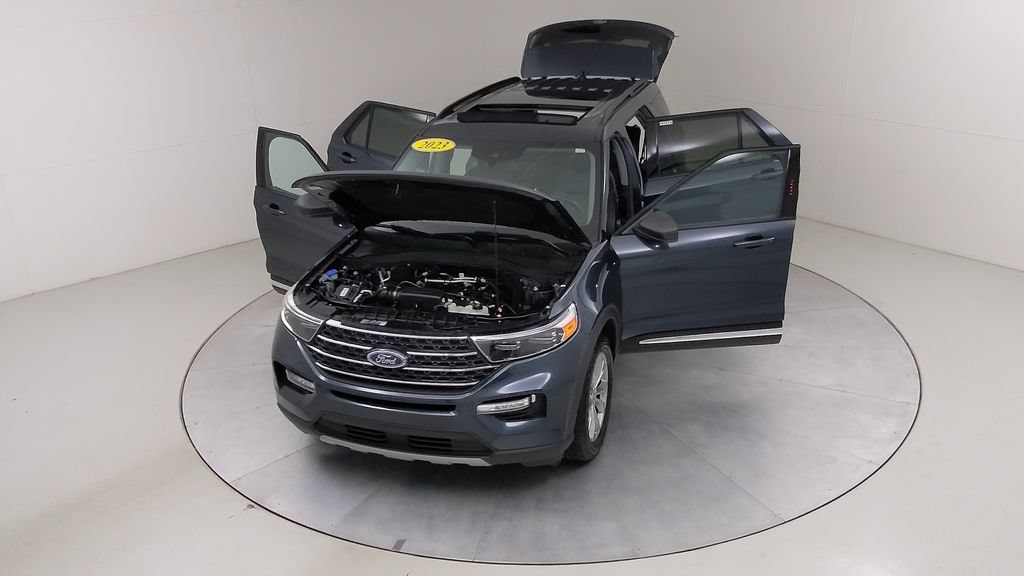 Certified 2023 Ford Explorer XLT w/ Equipment Group 202A AWD/4WD image 47