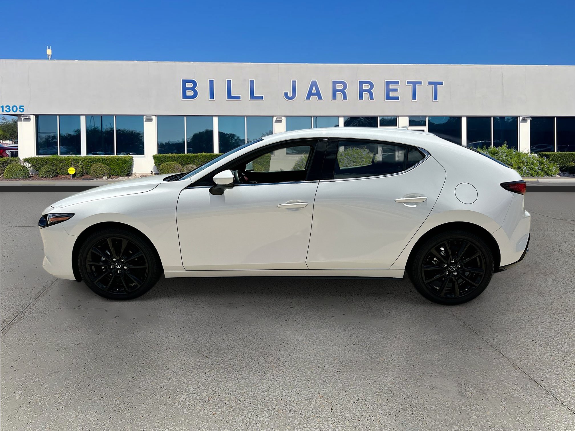 Used 2024 MAZDA MAZDA3 s FWD image 4