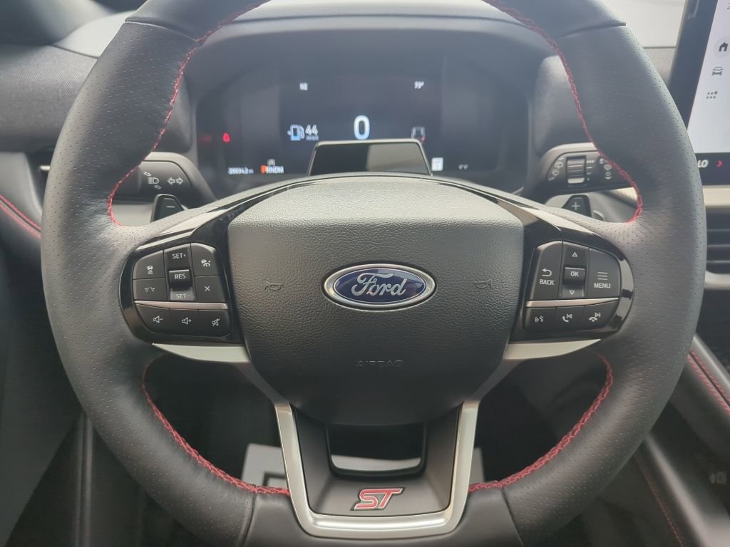 Certified 2025 Ford Explorer ST AWD/4WD image 21