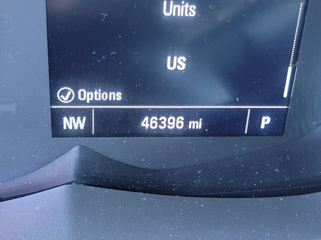 Used 2022 Chevrolet Trax LT w/ LT Convenience Package FWD image 11