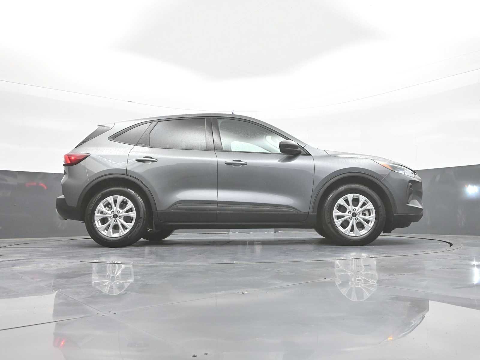 Certified 2025 Ford Escape Active FWD image 40