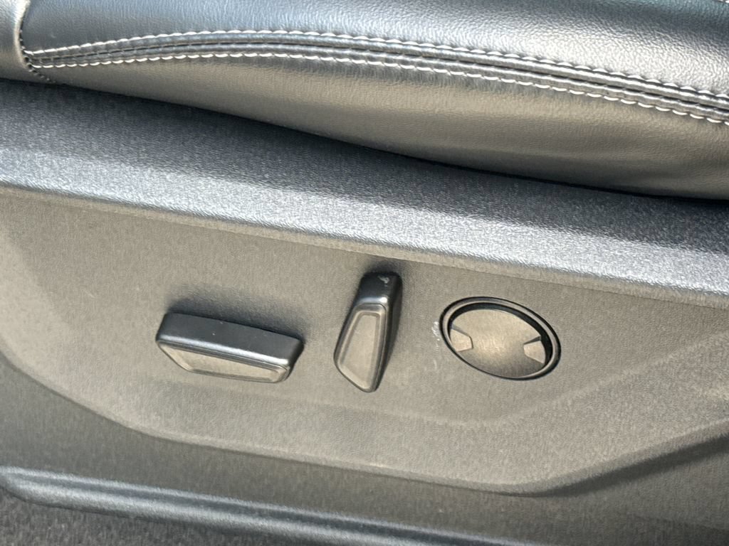 Certified 2025 Ford Expedition Max Platinum AWD/4WD image 30