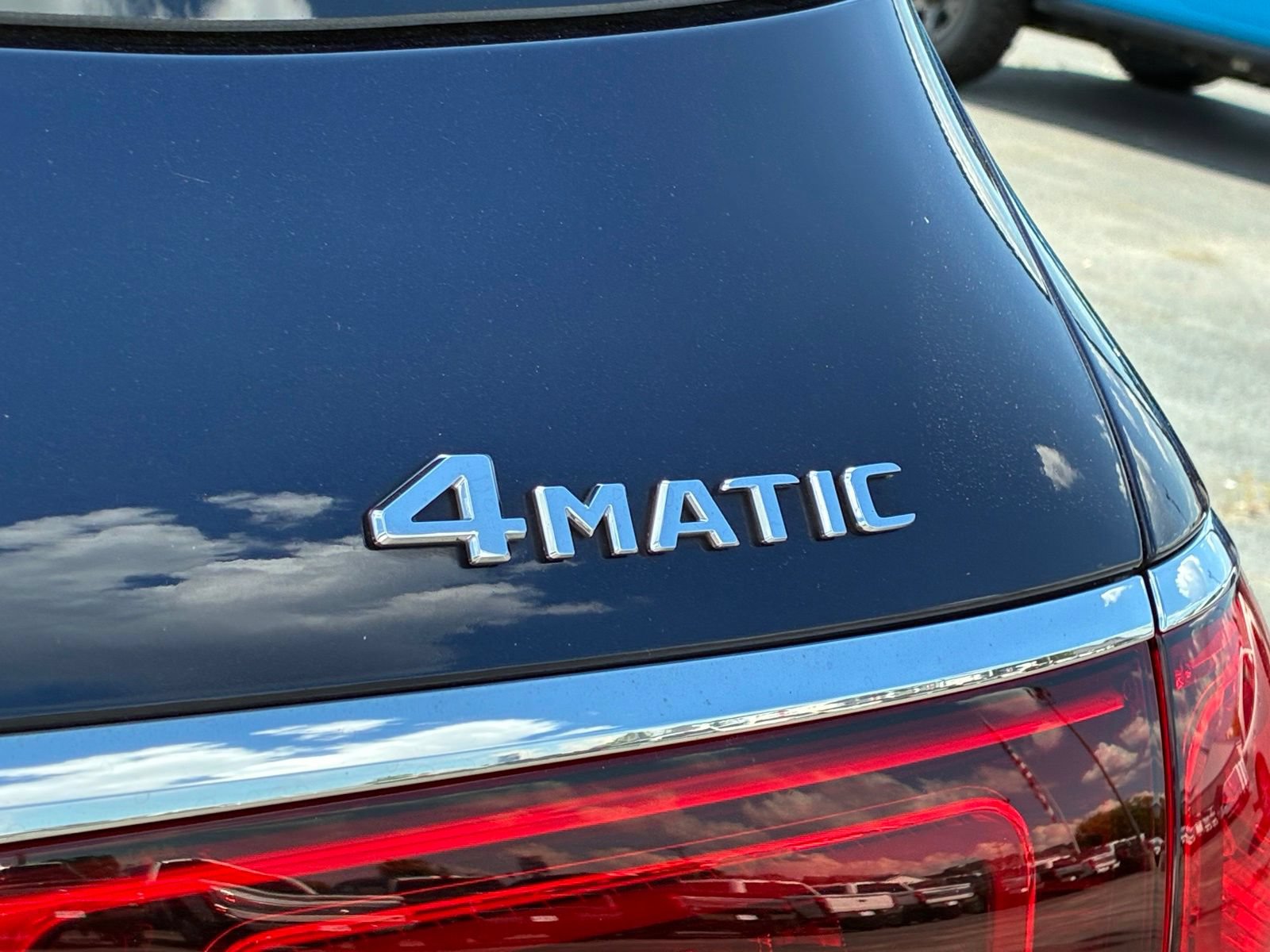 Used 2022 Mercedes-Benz GLS 450 4MATIC image 11