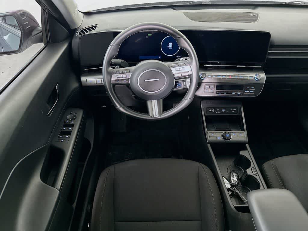 Used 2025 Hyundai Kona SEL FWD image 10