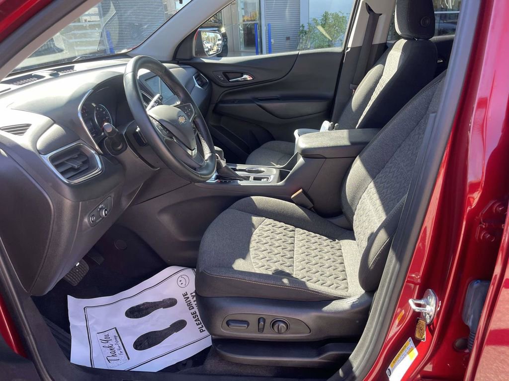 Used 2024 Chevrolet Equinox LT image 17