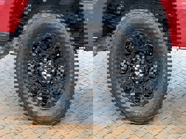 Certified 2023 Ford F250 Lariat w/ Black Appearance Package image 13