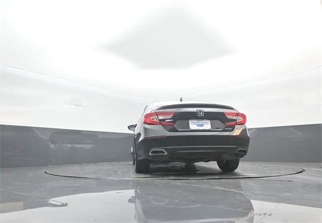 Used 2018 Honda Accord Sport image 32