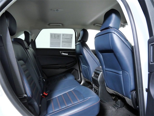 Certified 2022 Ford Edge SEL w/ Sport Appearance Package image 12