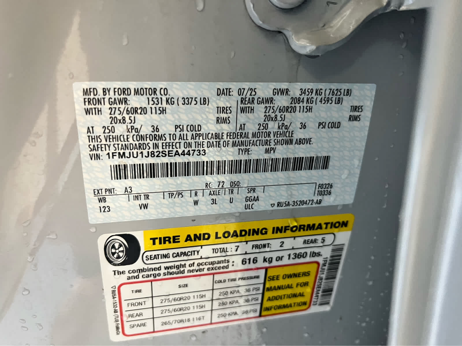 Certified 2025 Ford Expedition Active AWD/4WD image 12