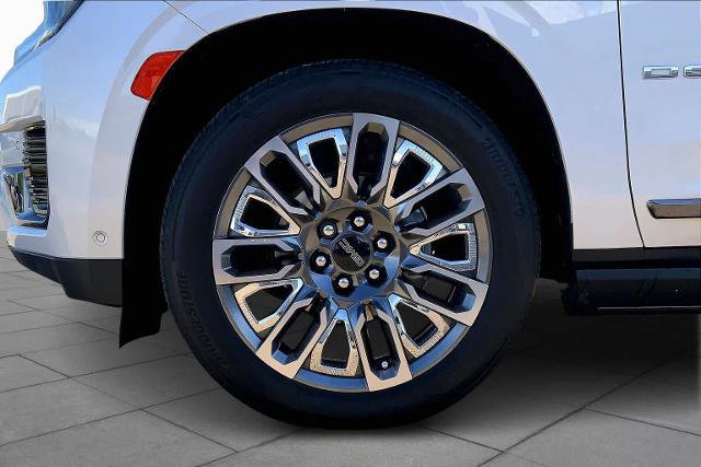 Used 2024 GMC Yukon XL Denali Ultimate image 10