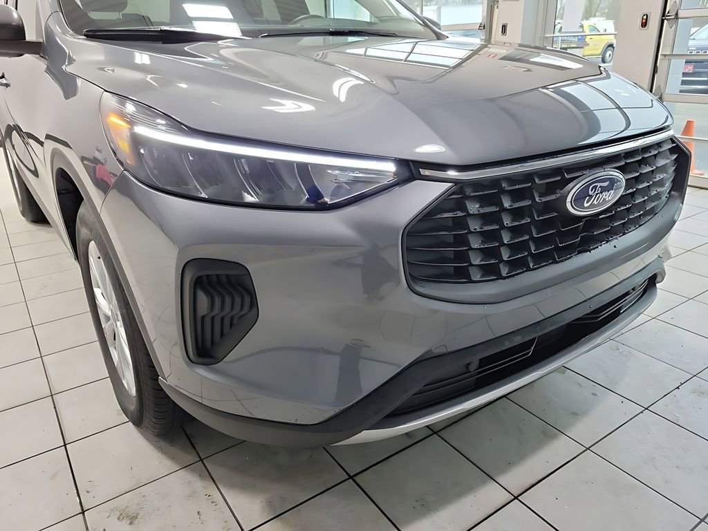 Certified 2023 Ford Escape Active w/ Tech Pack #1 AWD/4WD image 27